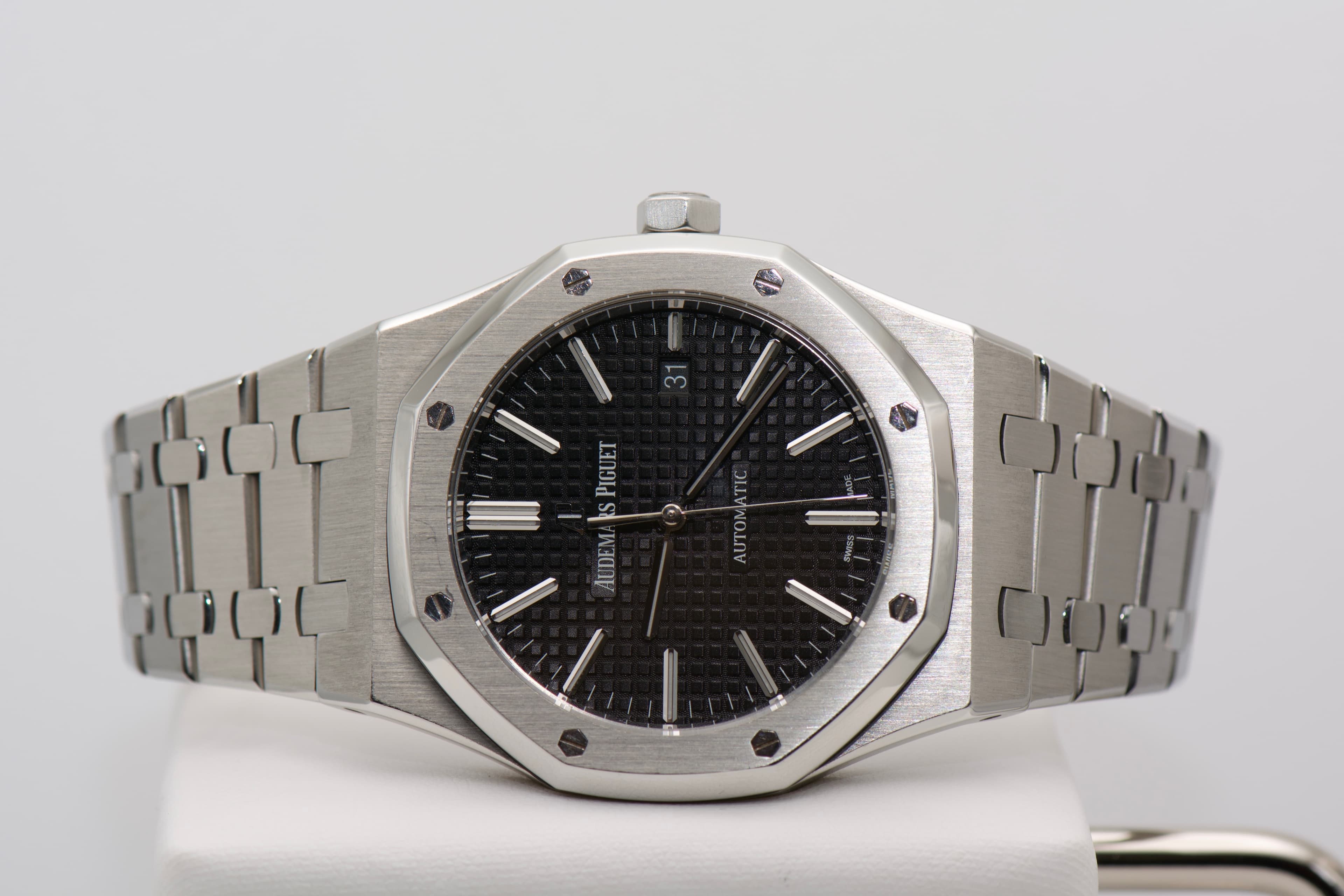 Audemars Piguet Royal Oak Black Dial — photo 2
