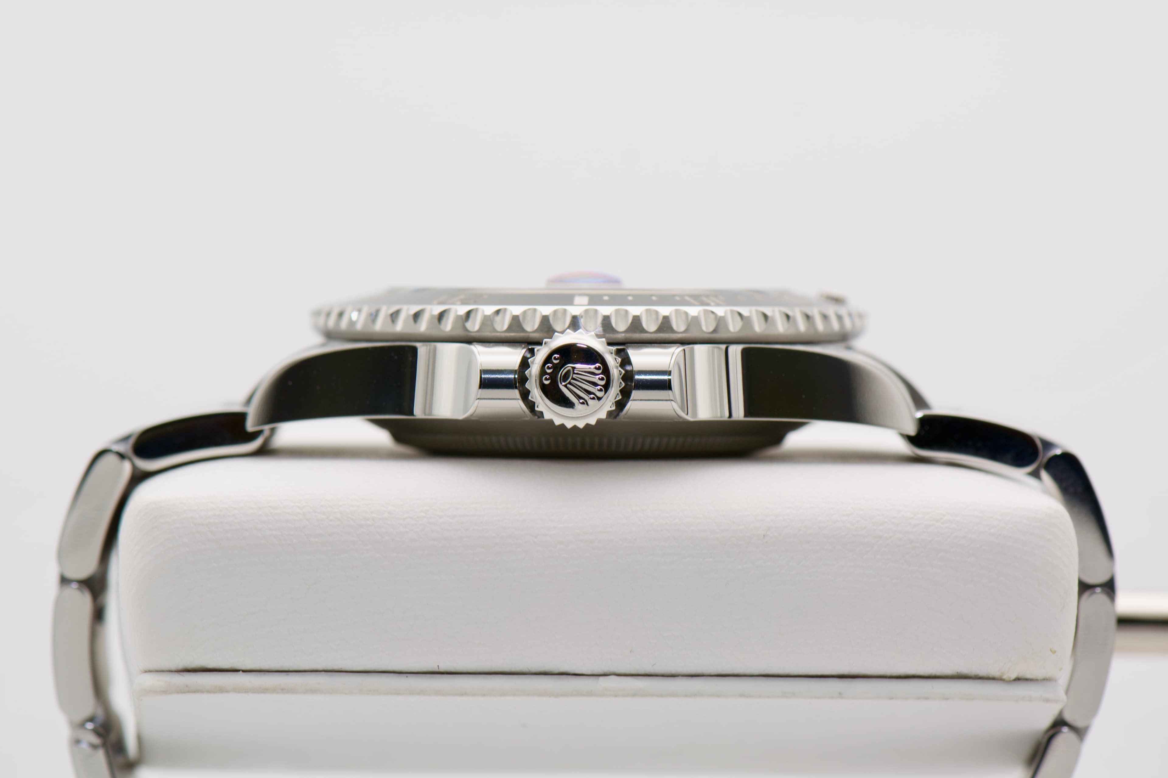 Rolex Submariner Date — photo 3